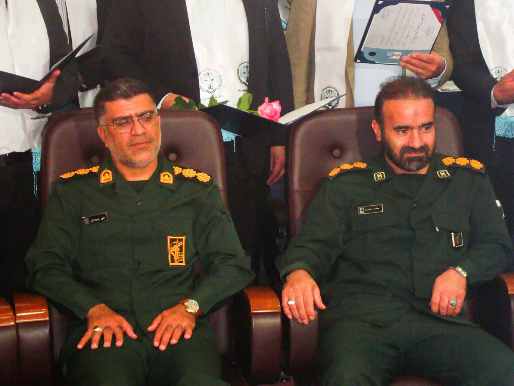 ادای سوگند ۶۰ کار آموز وکالت در کهگیلویه و بویراحمد ادای سوگند ۶۰ کار آموز وکالت در کهگیلویه و بویراحمد