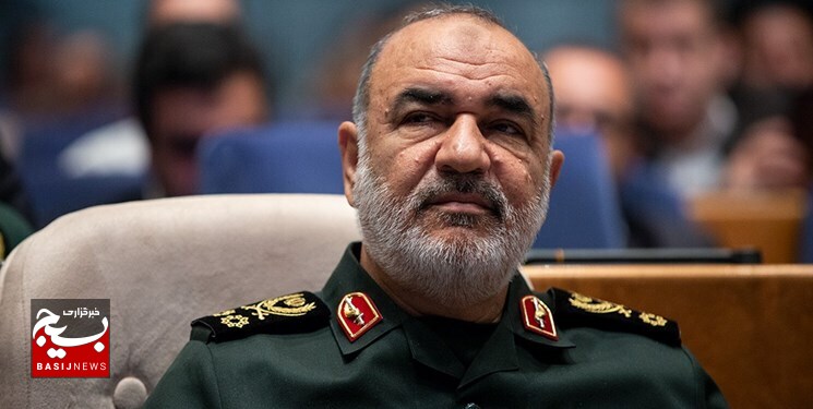 فرمانده کل سپاه درگذشت والده سردار سلیمانی را تسلیت گفت فرمانده کل سپاه درگذشت والده سردار سلیمانی را تسلیت گفت