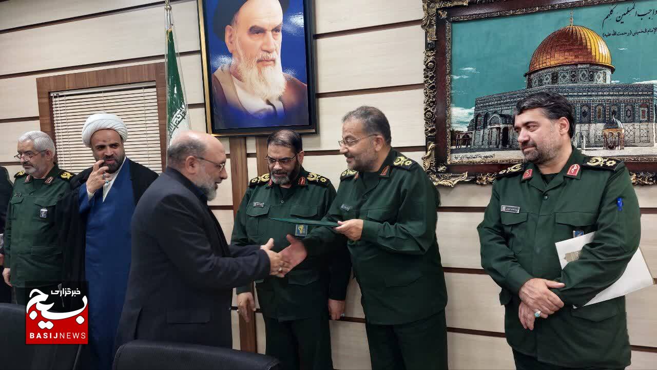 «خورسندی» مسئول سازمان بسیج مداحان شد «خورسندی» مسئول سازمان بسیج مداحان شد