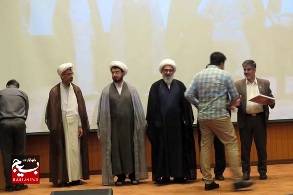 مدیریت در کشور دانش بنیان و به روز باشد مدیریت در کشور دانش بنیان و به روز باشد