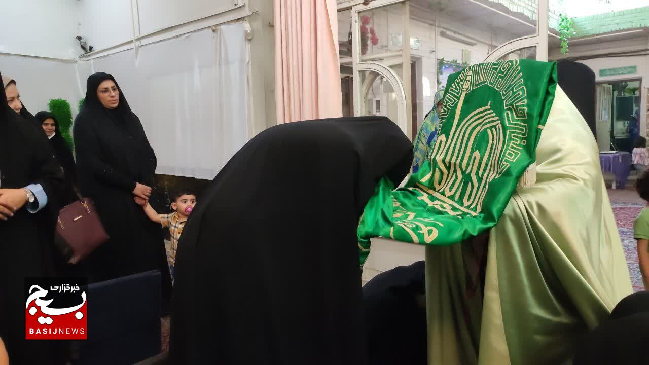 جشن میلاد امام رضا (ع) ویژه بانوان کارمند شهرستان آبادان با حضور خدام رضوی جشن میلاد امام رضا (ع) ویژه بانوان کارمند شهرستان آبادان با حضور خدام رضوی