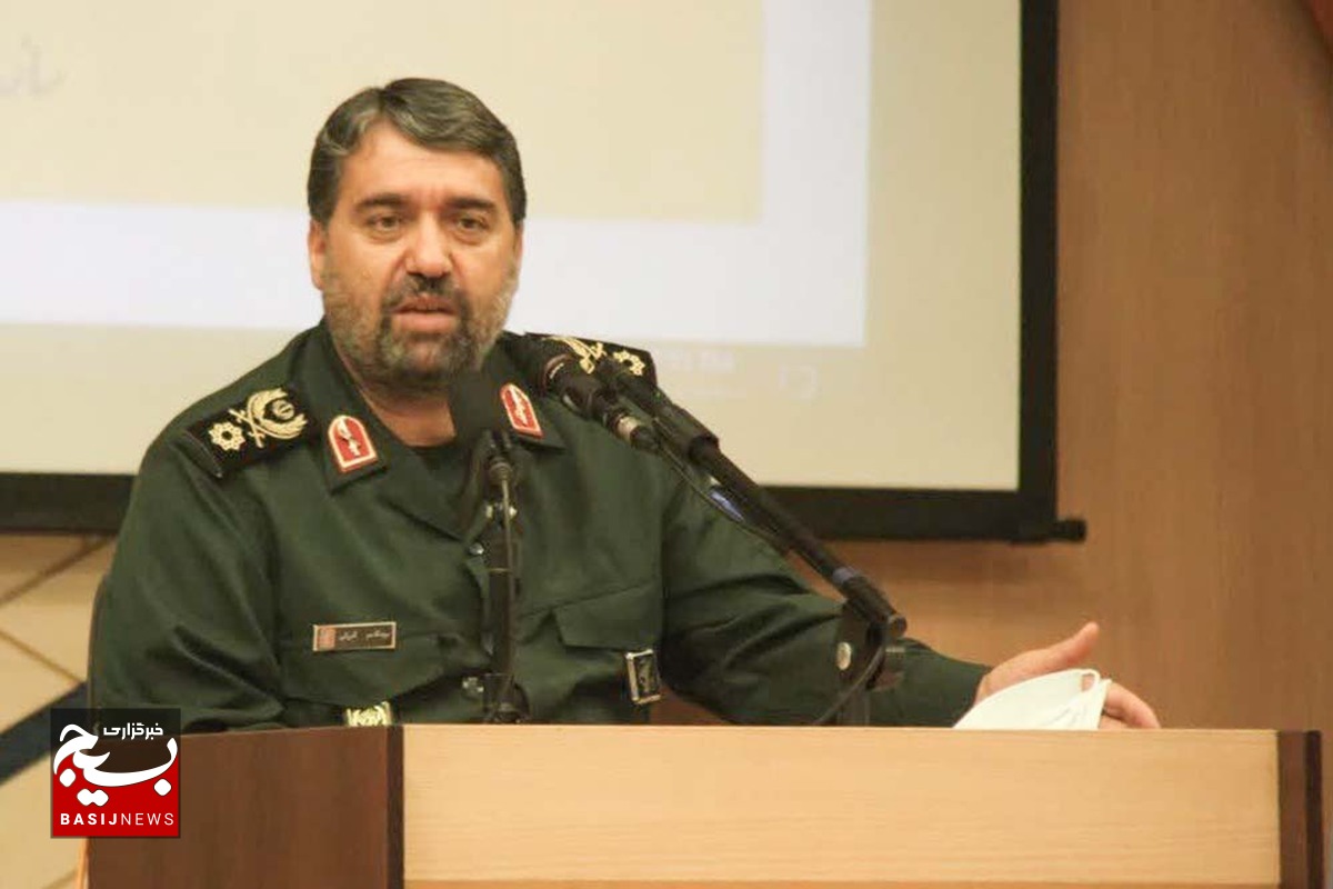 راهیان نور، امتداد یاد شهداست و باید این مسیر را پر توان ادامه داد. راهیان نور، امتداد یاد شهداست و باید این مسیر را پر توان ادامه داد.