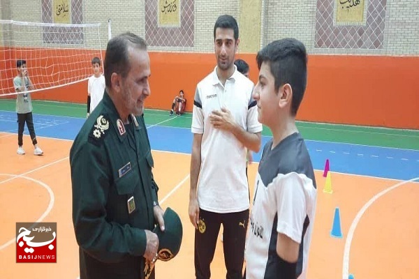 بازدید فرمانده سپاه فجر از مجموعه فرهنگی ورزشی امام مهدی (عج) بازدید فرمانده سپاه فجر از مجموعه فرهنگی ورزشی امام مهدی (عج)