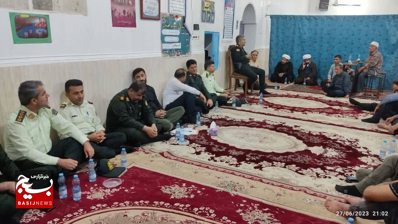 دیدار صمیمانه فرماندهی انتظامی شهرستان رامهرمز با مردم