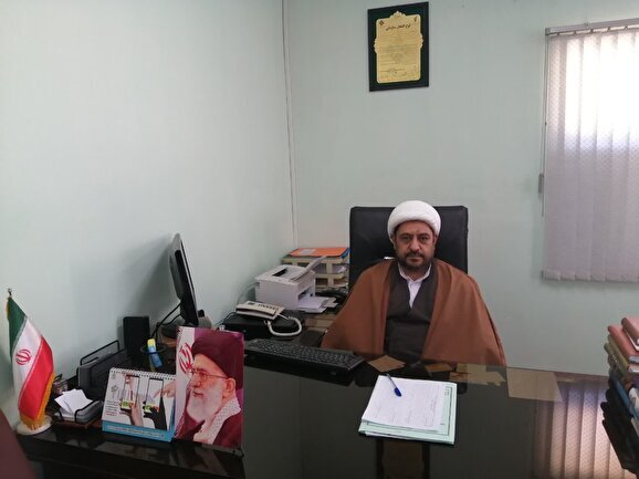 ساده زیستی و خوش رویی بارزترین ویژگی امام هادی(ع)بود ساده زیستی و خوش رویی بارزترین ویژگی امام هادی(ع)بود
