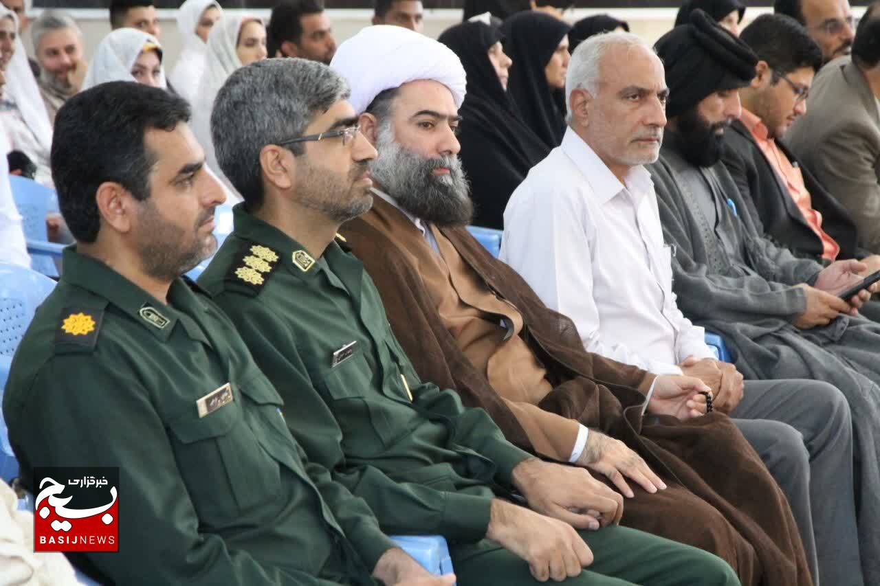 اهدا ۲۳ سری جهیزیه به نوعروسان در شوش بمناسبت دهه ولایت اهدا ۲۳ سری جهیزیه به نوعروسان در شوش بمناسبت دهه ولایت