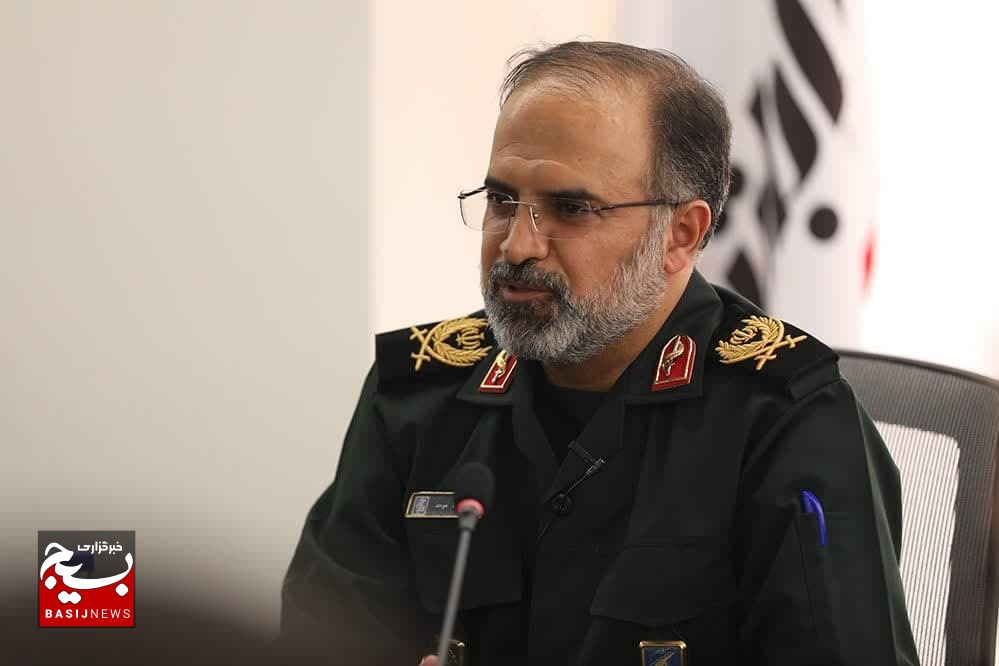 سردار موحد:حمایت از تولید و رشد اقتصادی مورد توجه مجموعه مدیریت استان قم است سردار موحد:حمایت از تولید و رشد اقتصادی مورد توجه مجموعه مدیریت استان قم است
