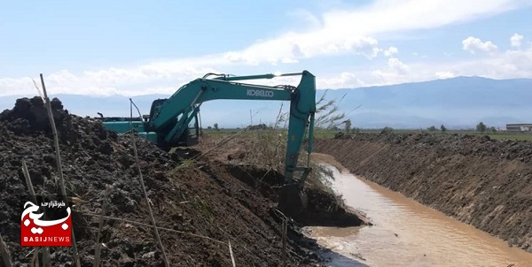 لایروبی ۸۷ کیلومتر از رودخانههای مرزی استان اردبیل لایروبی ۸۷ کیلومتر از رودخانههای مرزی استان اردبیل