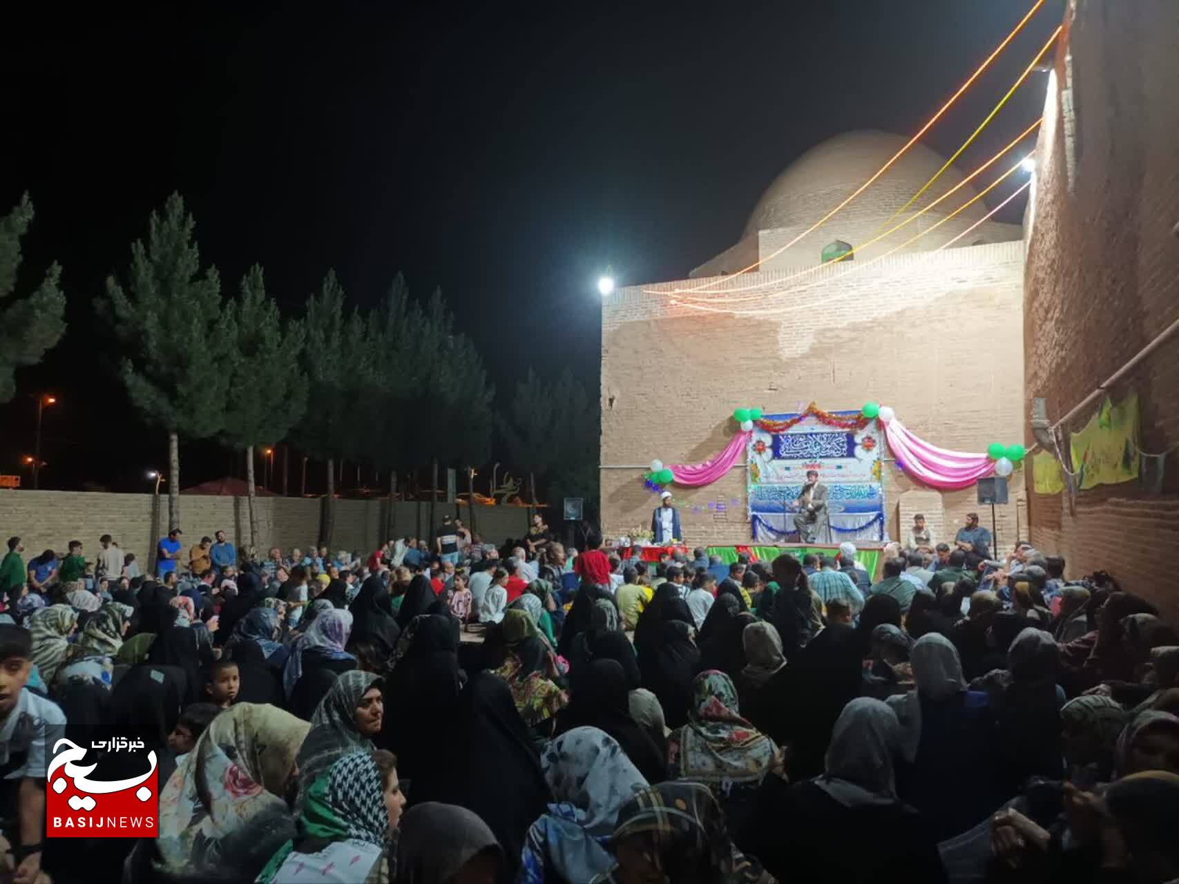 برگزاری جشن بزرگ عید غدیر در صحن امامزادگان زید ورحمان(ع) شهر پنگ آباد+تصاویر