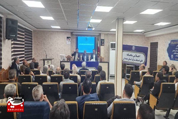 برگزاری یادوارهها و دیدار با خانوادههای شهدای اصناف در همدان /نقش کلیدی اصناف و بازاریان در طول تاریخ انقلاب برگزاری یادوارهها و دیدار با خانوادههای شهدای اصناف در همدان /نقش کلیدی اصناف و بازاریان در طول تاریخ انقلاب