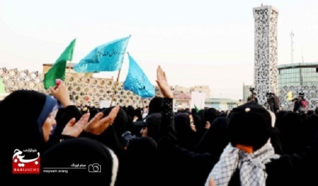 اجتماع بزرگ مردمی عفاف و حجاب در میدان آیینی امام حسین علیه السلام