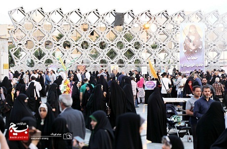 اجتماع بزرگ مردمی عفاف و حجاب در میدان آیینی امام حسین علیه السلام