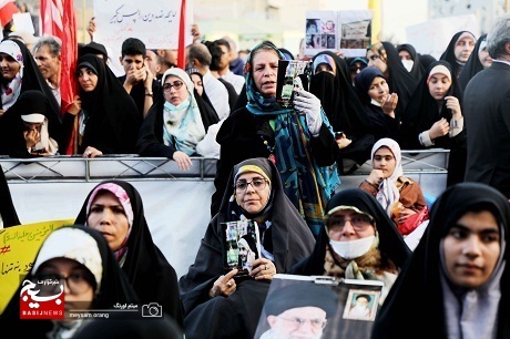 اجتماع بزرگ مردمی عفاف و حجاب در میدان آیینی امام حسین علیه السلام