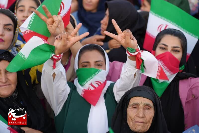 استقبال باشکوه یاسوجی ها از رئیس جمهور