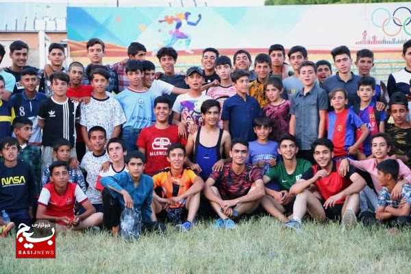 همایش ملی و انقلابی ۴۰۰ دونده در همدان برگزار شد