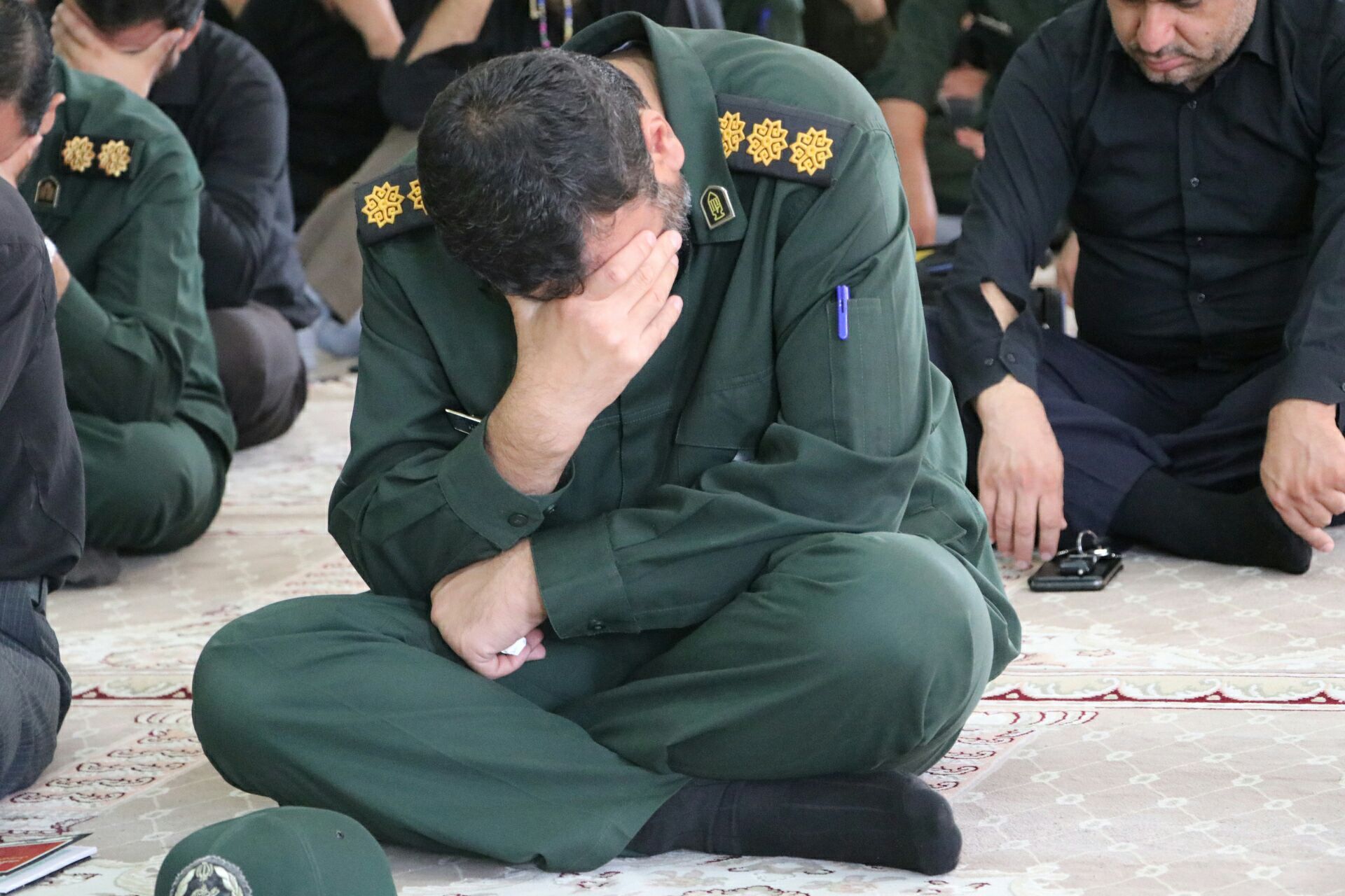 هیچ زمانی فرهنگ حسینی با فرهنگ یزیدی در یک جا جمع نمیشود هیچ زمانی فرهنگ حسینی با فرهنگ یزیدی در یک جا جمع نمیشود