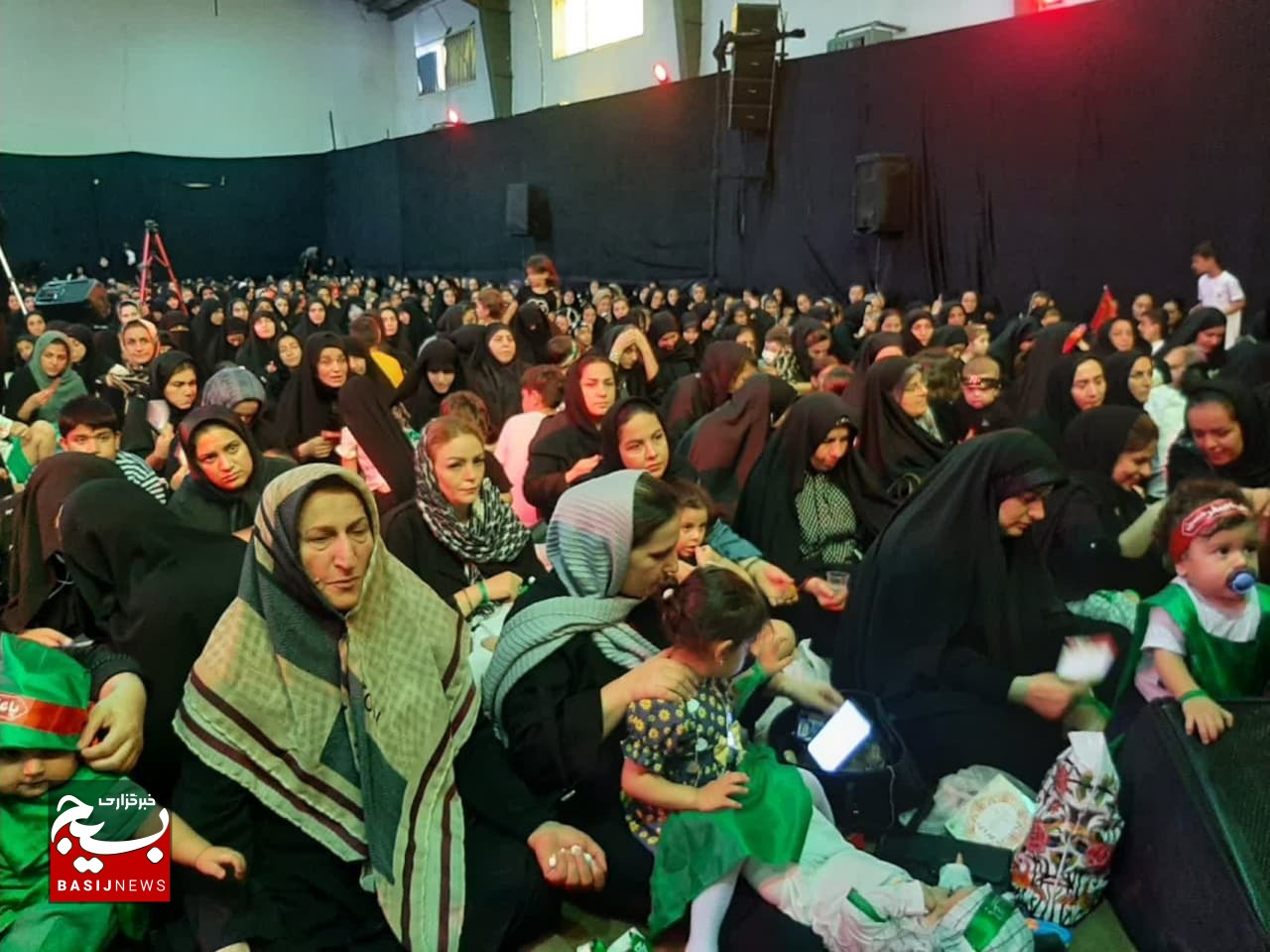 اینجا شیرخوارگان حسینی میدان دار هستند +تصاویر و فیلم