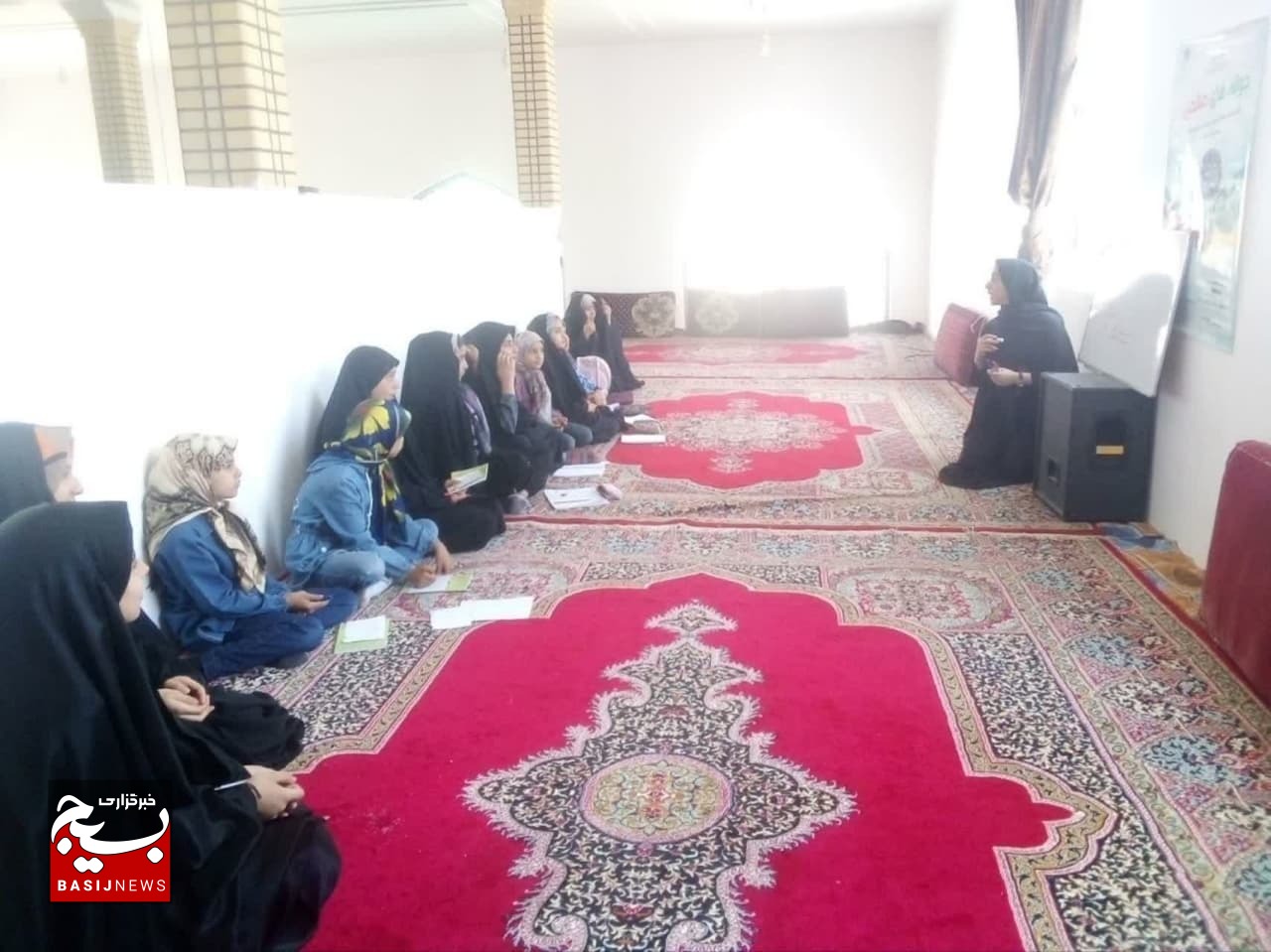 آموزش زبان انگلیسی در روستای علی‌آباد قم