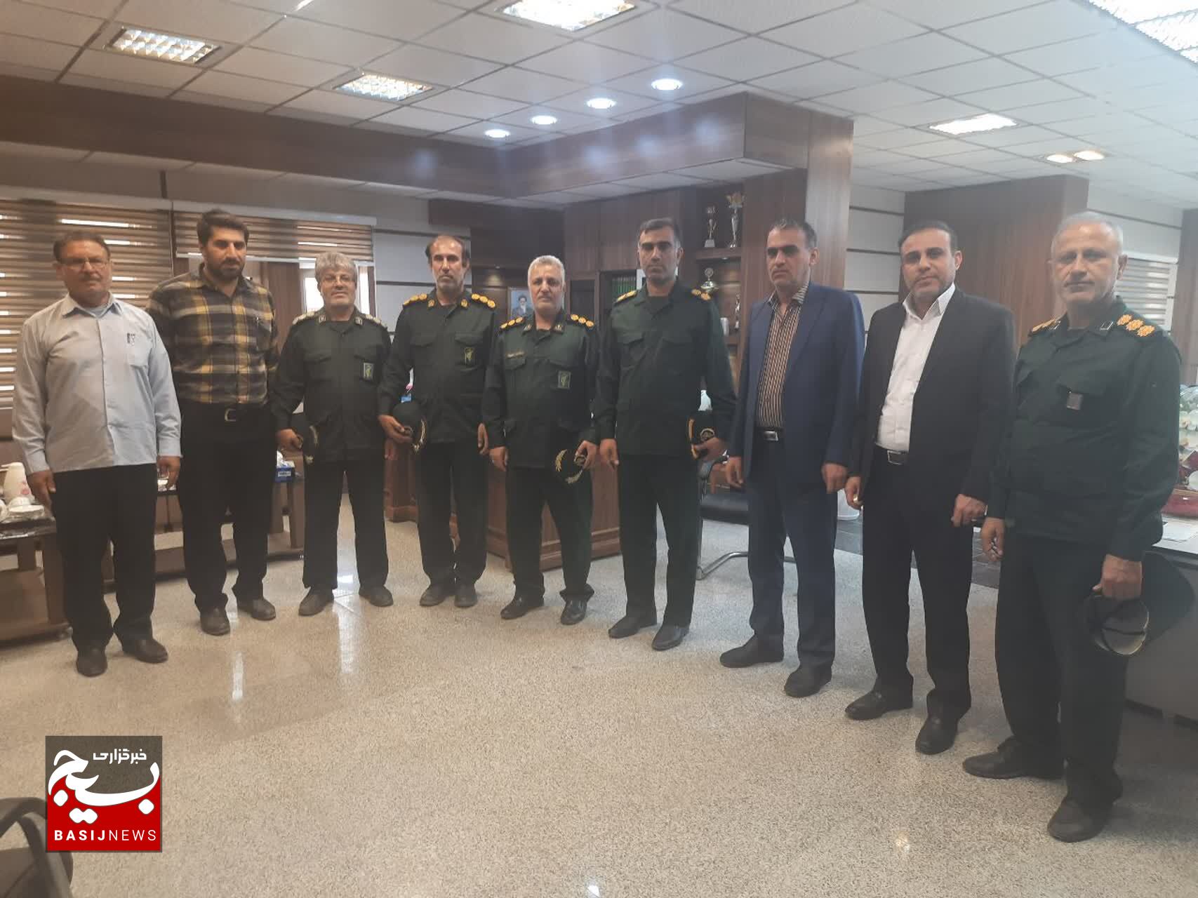 نشست همدلی سپاه ناحیه دشتستان با دستگاه قضایی