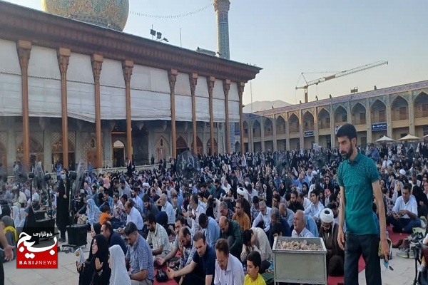 برگزاری دعای عرفه در سومین حرم اهل بیت در ایران اسلامی برگزاری دعای عرفه در سومین حرم اهل بیت در ایران اسلامی