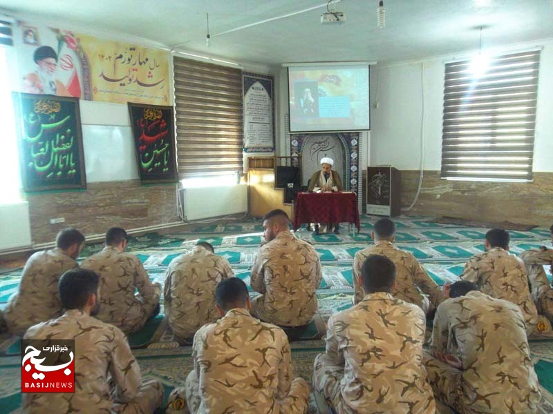دستگاه سیدالشهدا(ع) چراغ راه است دستگاه سیدالشهدا(ع) چراغ راه است