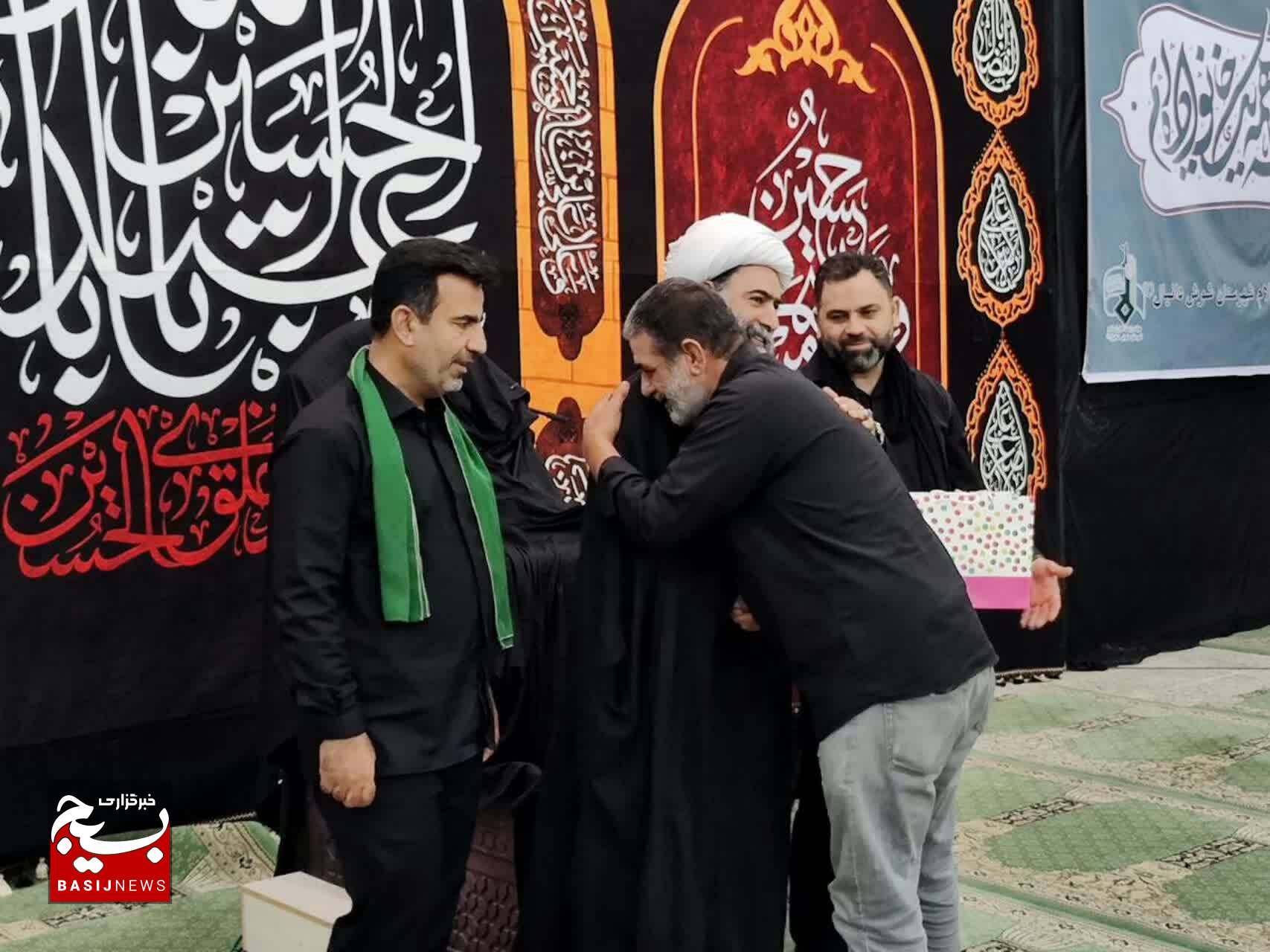 طی آیینی از آزادگان سرافراز شوش تجلیل شد طی آیینی از آزادگان سرافراز شوش تجلیل شد