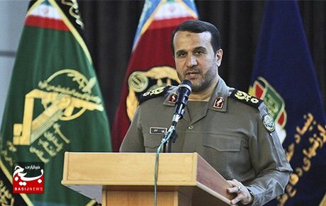 هنور نتوانستیم دفاع مقدس را از خط مقدم به شهرها بیاوریم هنور نتوانستیم دفاع مقدس را از خط مقدم به شهرها بیاوریم