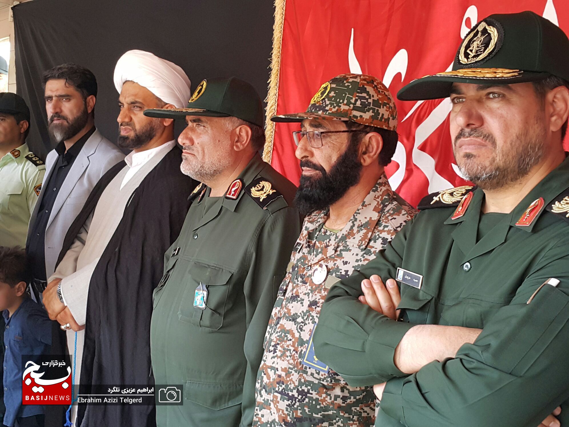 مراسم تشییع و خاکسپاری باشکوه شهید مدافع امنیت در یاسوج از دریچه دوربین خبرنگار بسیج + ( تصاویر )