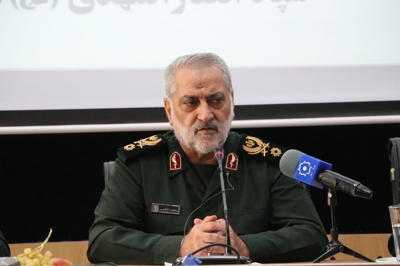 جمهوری اسلامی از قدرت دفاعی و امنیتی بالایی برخوردار است و دشمنان از این موضوع هراس دارند جمهوری اسلامی از قدرت دفاعی و امنیتی بالایی برخوردار است و دشمنان از این موضوع هراس دارند