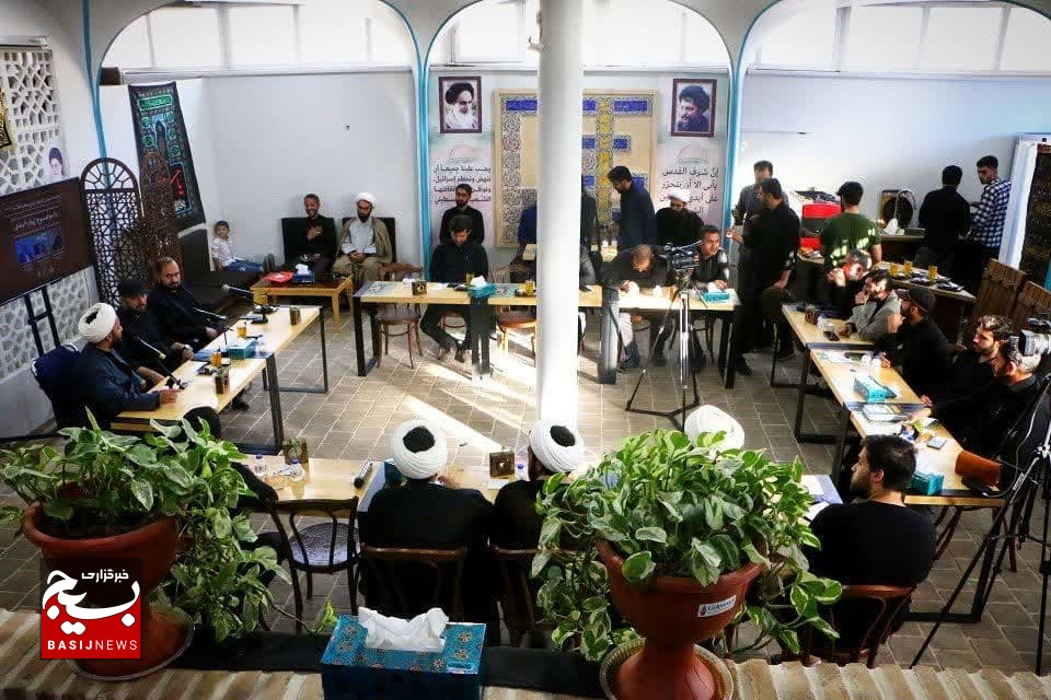 نشست تبیین اندیشه رهبری در خصوص «کار جهادی» در قم برگزار شد نشست تبیین اندیشه رهبری در خصوص «کار جهادی» در قم برگزار شد