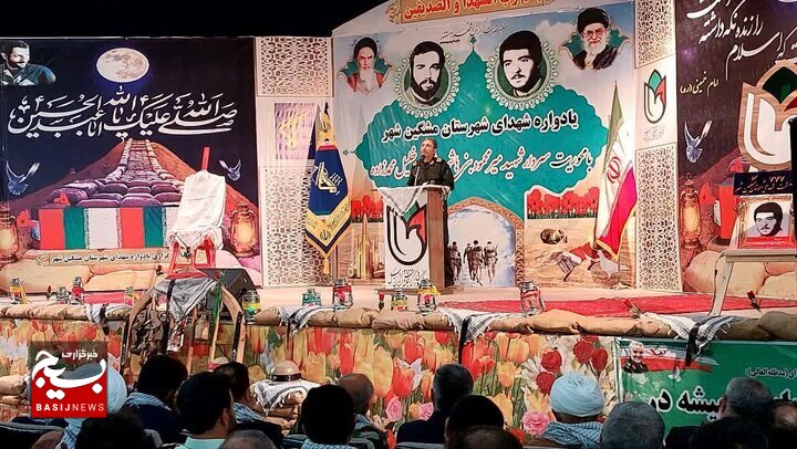مروجین فرهنگ غرب شرمسار شهدا هستند مروجین فرهنگ غرب شرمسار شهدا هستند