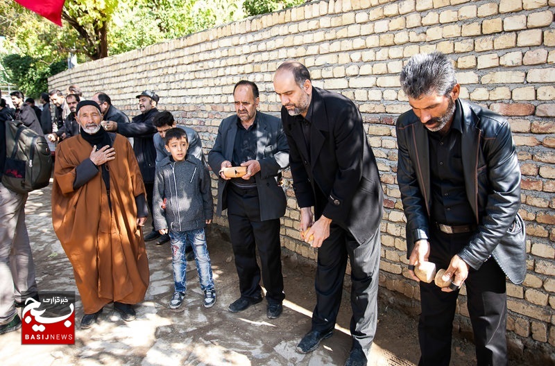 آیین های ناب عاشورایی در اراک/ از علمگردانی تا چغچغهزنی آیین های ناب عاشورایی در اراک/ از علمگردانی تا چغچغهزنی