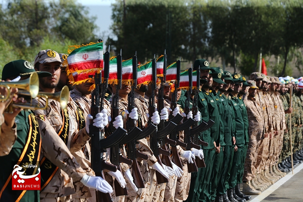 صبحگاهی برای نشان دادن صلابت حافظان امنیت در قم صبحگاهی برای نشان دادن صلابت حافظان امنیت در قم