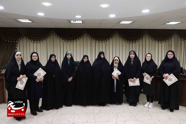 خبرنگاران، نقش مهمی در عرصه جنگ ترکیبی دارند خبرنگاران، نقش مهمی در عرصه جنگ ترکیبی دارند