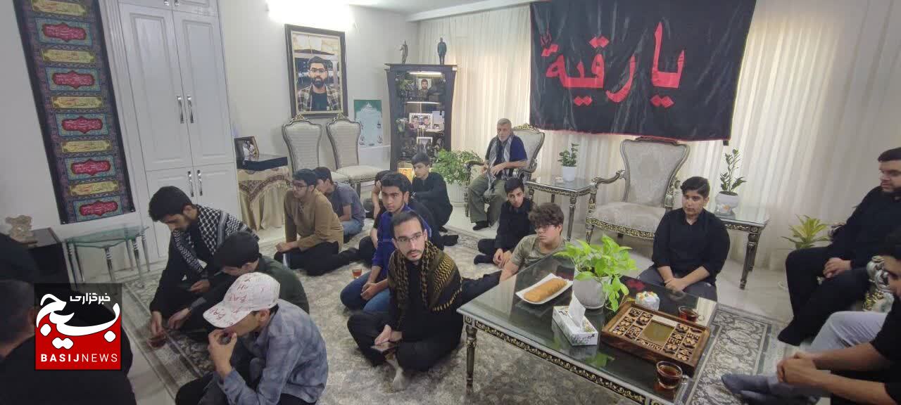 دیدار و تکریم خانواده شهید زینال زاده در مشهد