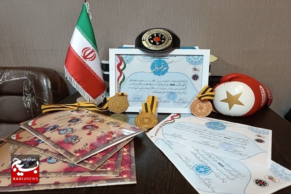 تجلیل از ورزشکاران قهرمان حوزه حضرت ابوالفضل(ع) سپاه امامت تبریز تجلیل از ورزشکاران قهرمان حوزه حضرت ابوالفضل(ع) سپاه امامت تبریز