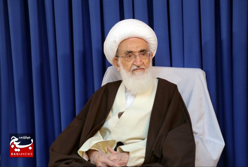 وظیفه اول علما حفظ دین مردم است/ مسئولان مشکلات اقتصادی و فرهنگی مردم را حل نمایند وظیفه اول علما حفظ دین مردم است/ مسئولان مشکلات اقتصادی و فرهنگی مردم را حل نمایند