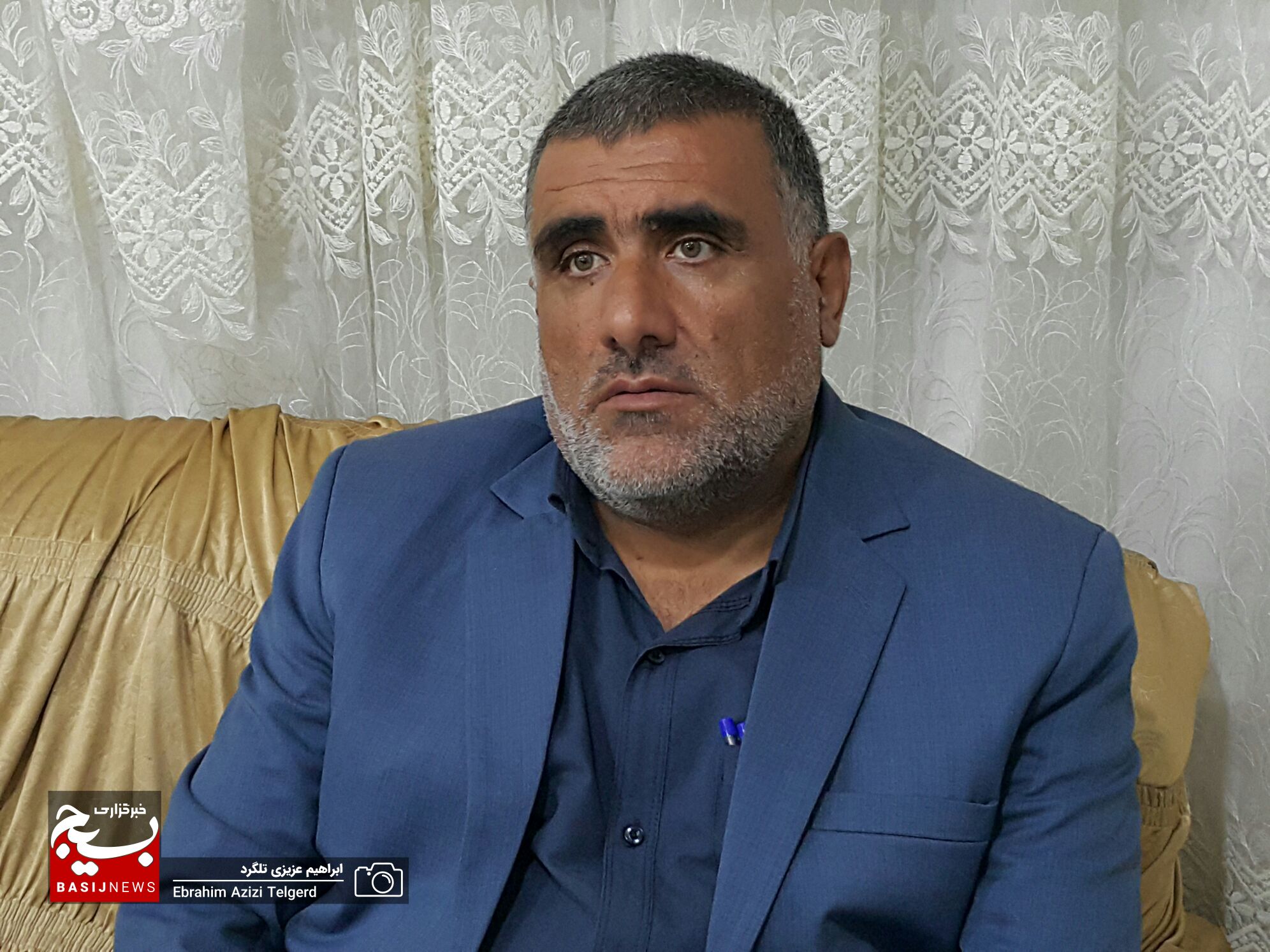 دیدار و عیادت فرمانده تیپ ۴۸ فتح از یک جانباز در یاسوج دیدار و عیادت فرمانده تیپ ۴۸ فتح از یک جانباز در یاسوج