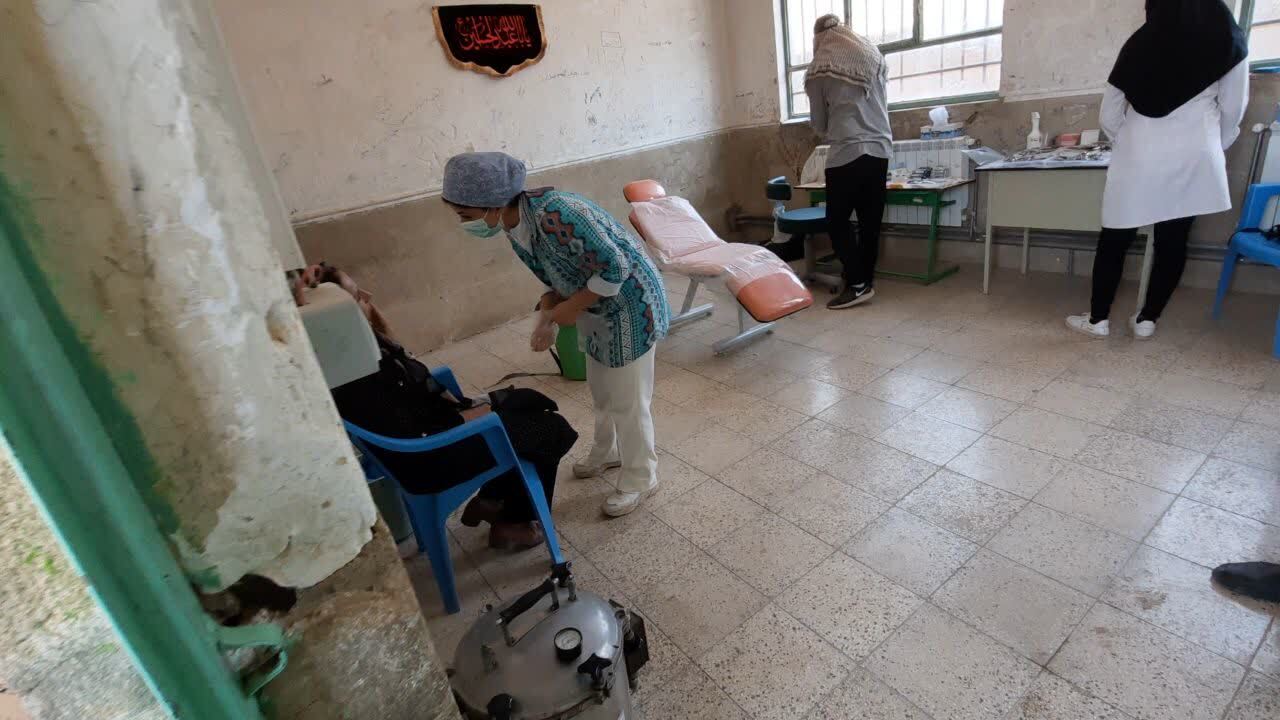 فعالیت گروه جهادی بسیج دانشجویی دانشگاه علوم پزشکی یاسوج در لوداب فعالیت گروه جهادی بسیج دانشجویی دانشگاه علوم پزشکی یاسوج در لوداب