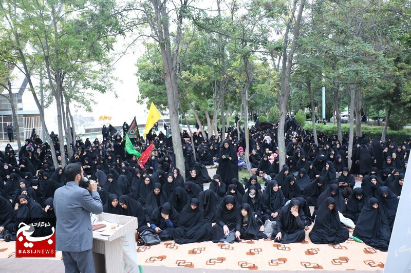 اجتماع بزرگ رهروان زینبی در اردبیل برگزار شد + تصویری اجتماع بزرگ رهروان زینبی در اردبیل برگزار شد + تصویری