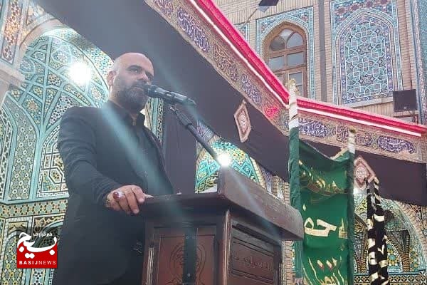آوای «هَیهَاتَ مِنَّا الذِّلَّة» بانوان در قم طنین‌انداز شد