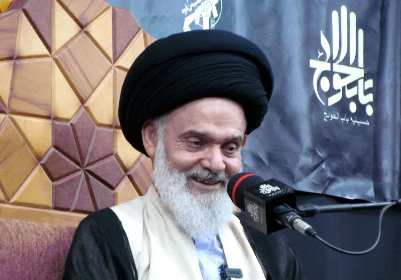 وجود مقدس امام رضا(ع) موجب افتخار ایرانیان است وجود مقدس امام رضا(ع) موجب افتخار ایرانیان است