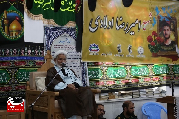 گرامیداشت شهید امیر رضا اولادی برگزار شد گرامیداشت شهید امیر رضا اولادی برگزار شد