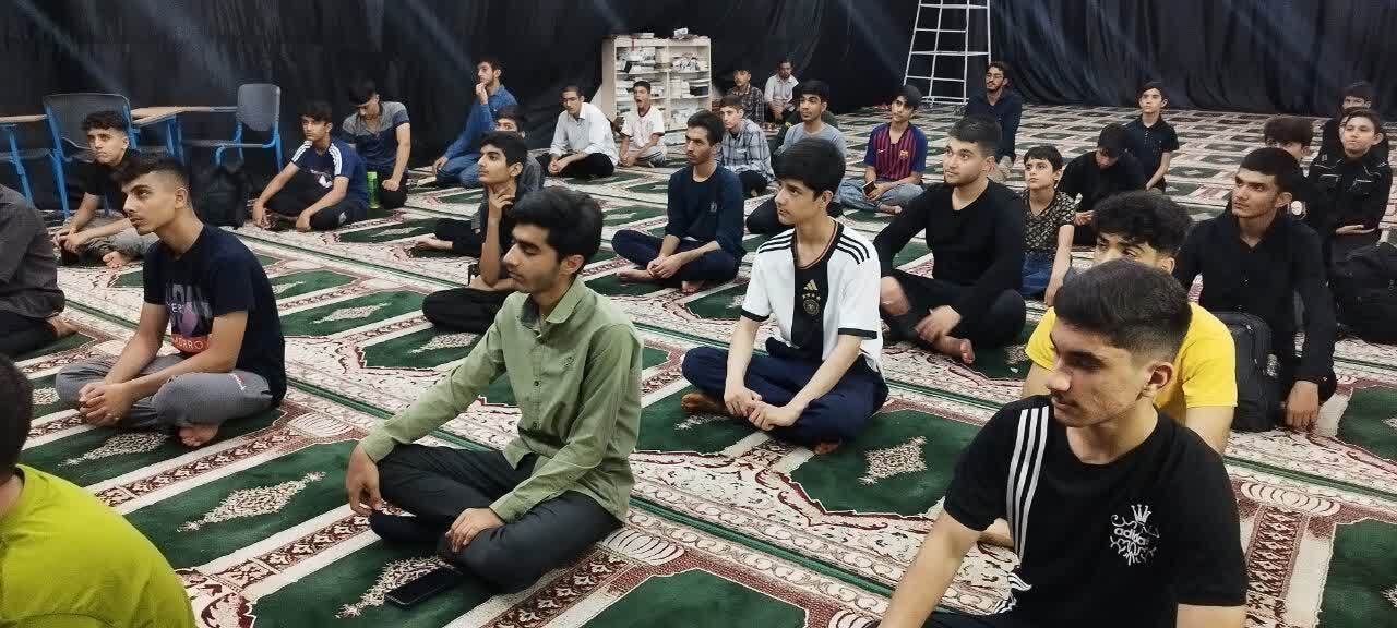 اعزام ۱۰۰ دانش آموز کهگیلویه و بویراحمد به پیاده روی اربعین حسینی/ اولین کاروان از کهگیلویه اعزام شد اعزام ۱۰۰ دانش آموز کهگیلویه و بویراحمد به پیاده روی اربعین حسینی/ اولین کاروان از کهگیلویه اعزام شد