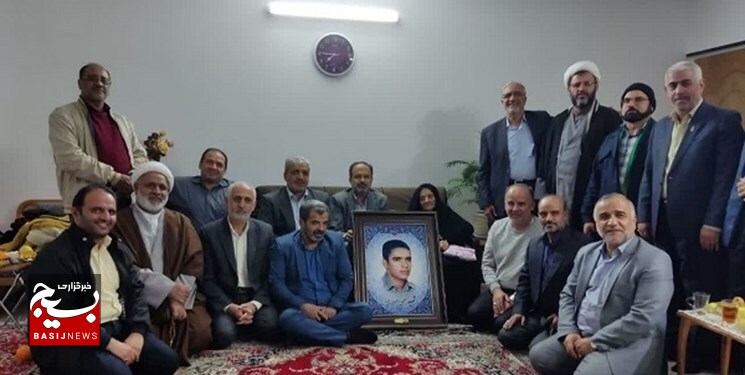 مادر شهید «حسن موحدی» آسمانی شد مادر شهید «حسن موحدی» آسمانی شد