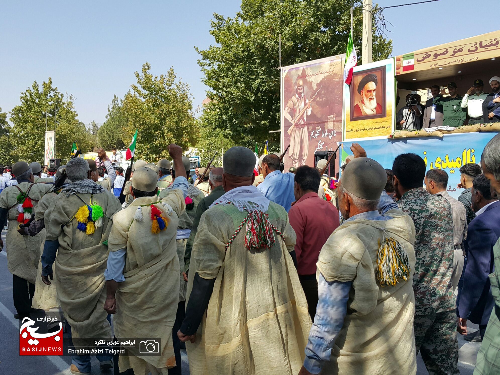 مراسم رژه اقتدار نیرو‌های مسلح در یاسوج برگزار شد