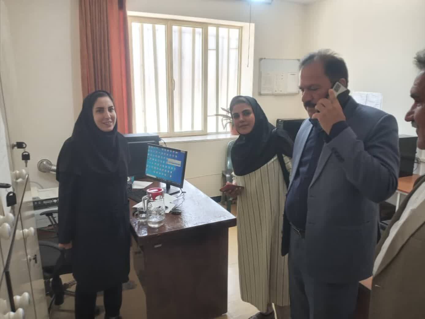 تجلیل از کارکنان بیمارستان شهید بهشتی یاسوج بمناسبت روز کارمند تجلیل از کارکنان بیمارستان شهید بهشتی یاسوج بمناسبت روز کارمند