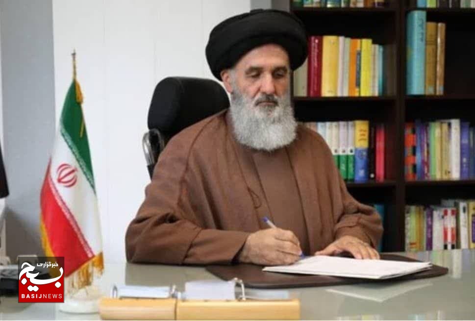 رئیس سازمان عقیدتی سیاسی وزارت دفاع و پشتیبانی نیروهای مسلح درگذشت حجت الاسلام مؤیدی را تسلیت گفت رئیس سازمان عقیدتی سیاسی وزارت دفاع و پشتیبانی نیروهای مسلح درگذشت حجت الاسلام مؤیدی را تسلیت گفت