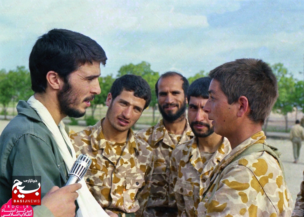 شهید کاوه، متولد مشهد و فرزند کردستان/ فرماندهای که جلوتر از نیروهایش به دل خطر زد شهید کاوه، متولد مشهد و فرزند کردستان/ فرماندهای که جلوتر از نیروهایش به دل خطر زد