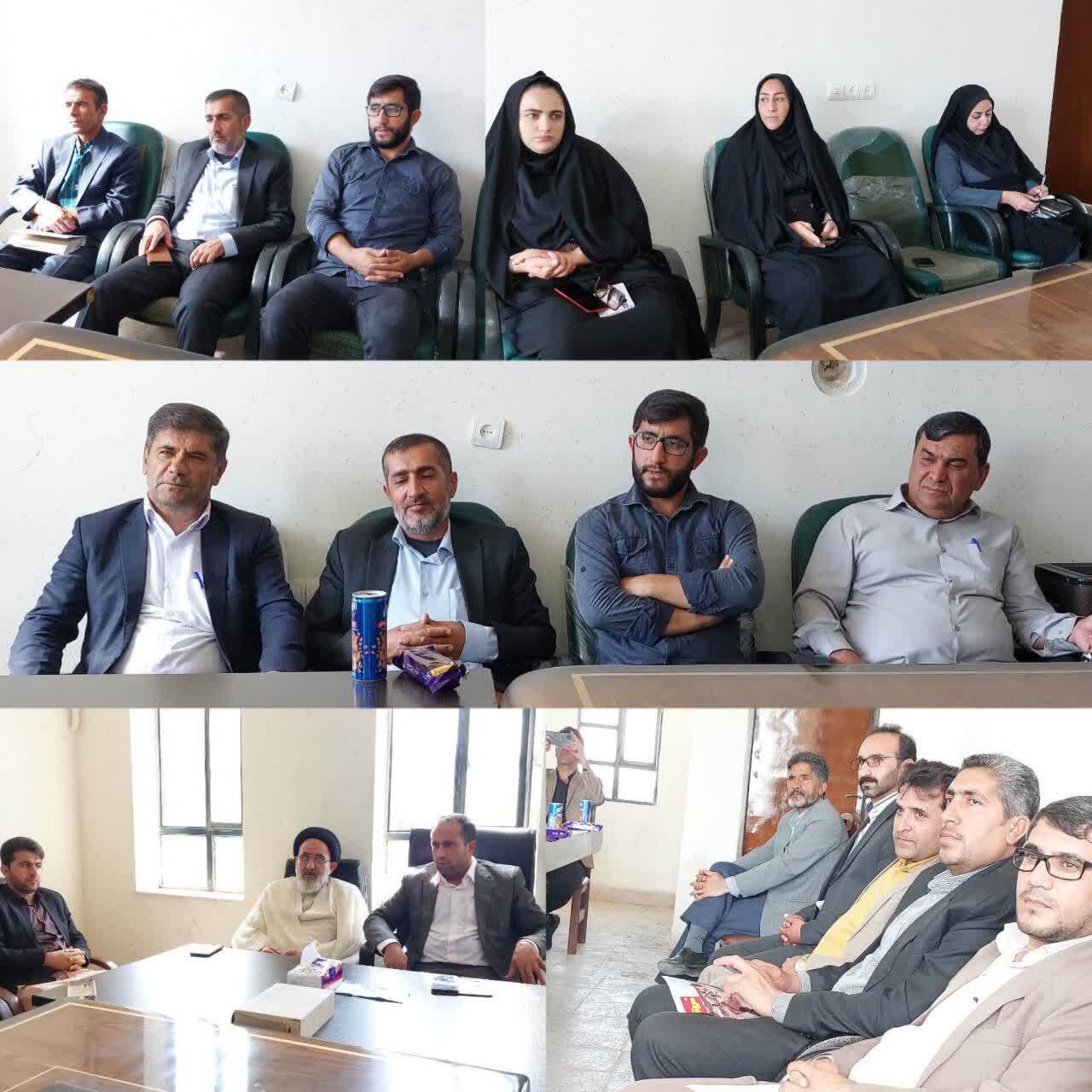 گزارش عملکرد شش ماهه بخشدار پاتاوه/ از اختصاص ۱۵ میلیارد تومان به بیمارستان پاتاوه تا انتصاب مدیر جدید راهداری گزارش عملکرد شش ماهه بخشدار پاتاوه/ از اختصاص ۱۵ میلیارد تومان به بیمارستان پاتاوه تا انتصاب مدیر جدید راهداری